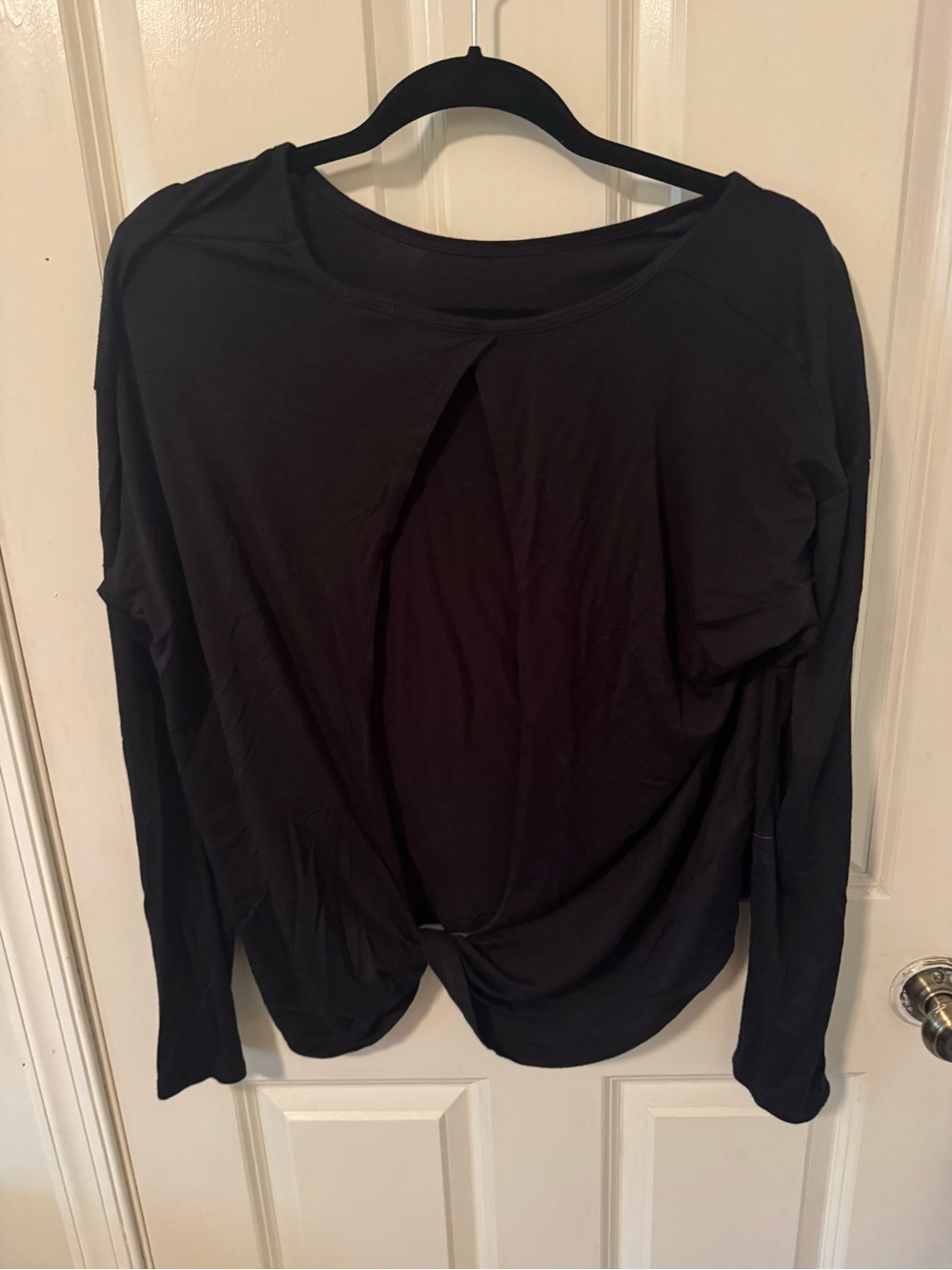 Women's Black Long Sleeve Twist-Front Top